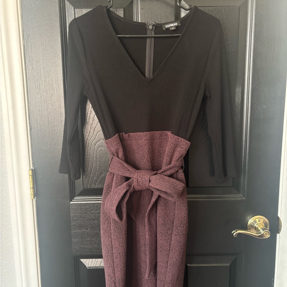 Express Maroon and Black Tie Front Sheath Dress for Work